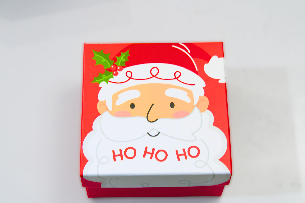 THE HOLIDAY HARMONY SET 1